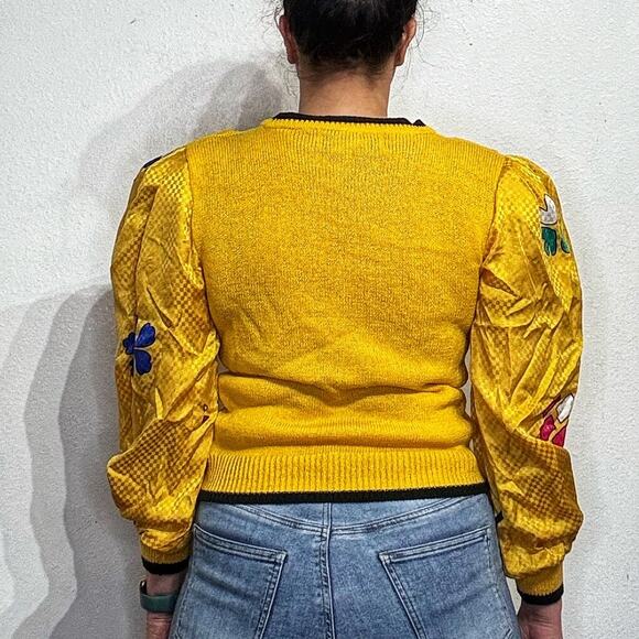 Saks Fifth Avenue Yellow Vintage Sweater Sz M - Picture 9 of 11